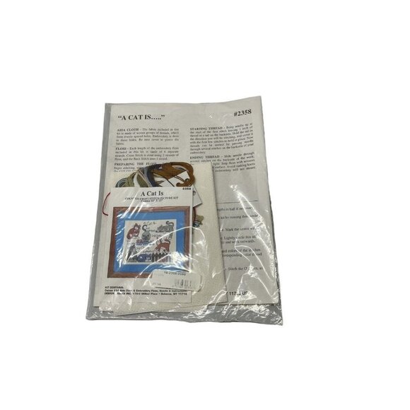 Linda Coleman Design Works A Cat Is 10x12 in Counted Cross Stitch Kit - Picture 1 of 2